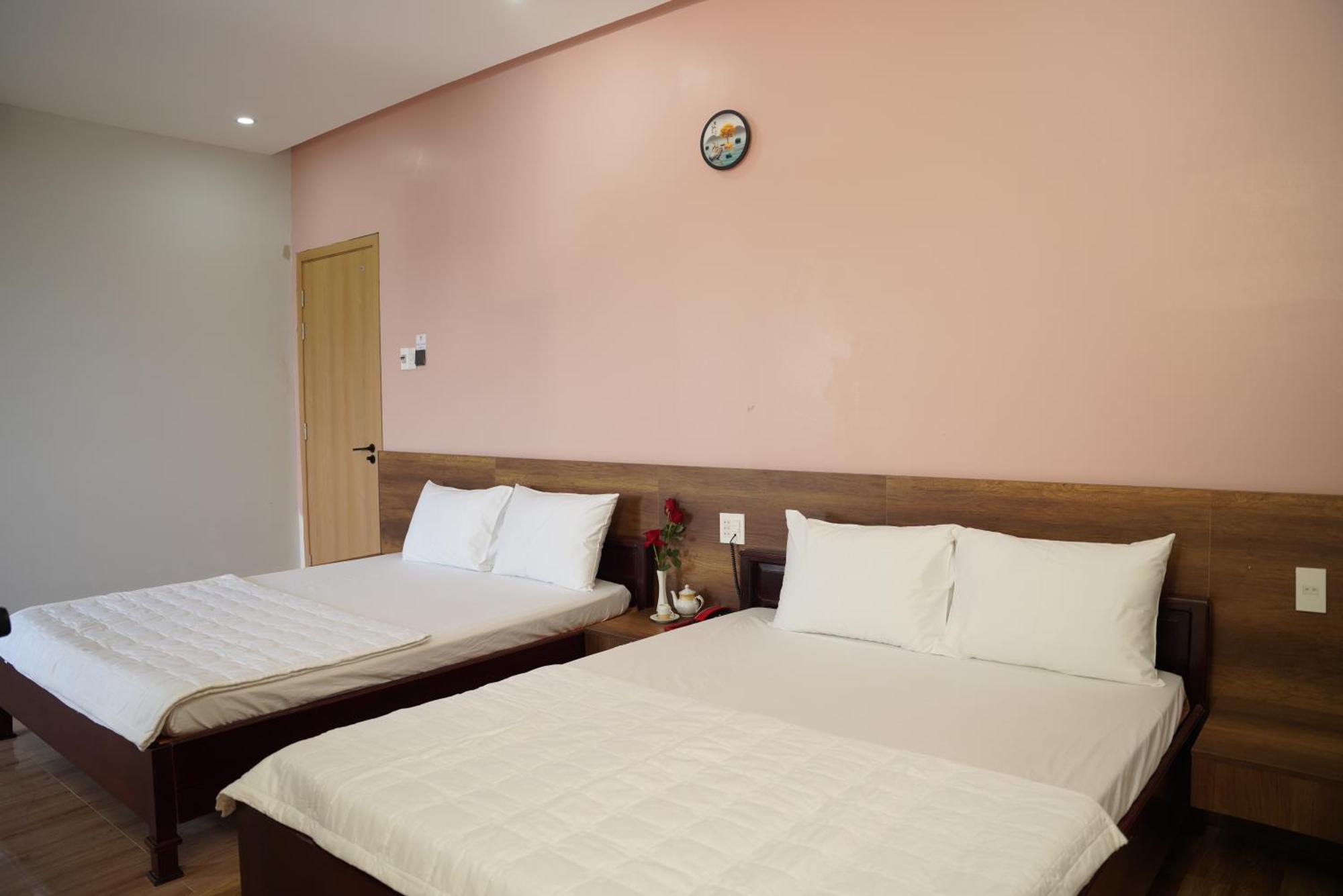 Khach San De Vuong Hotell Cao Lãnh Eksteriør bilde